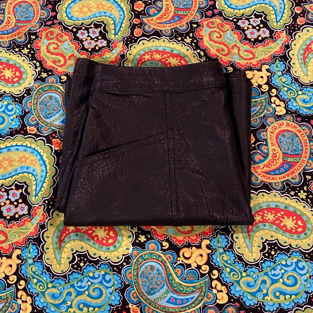 Leather skirt